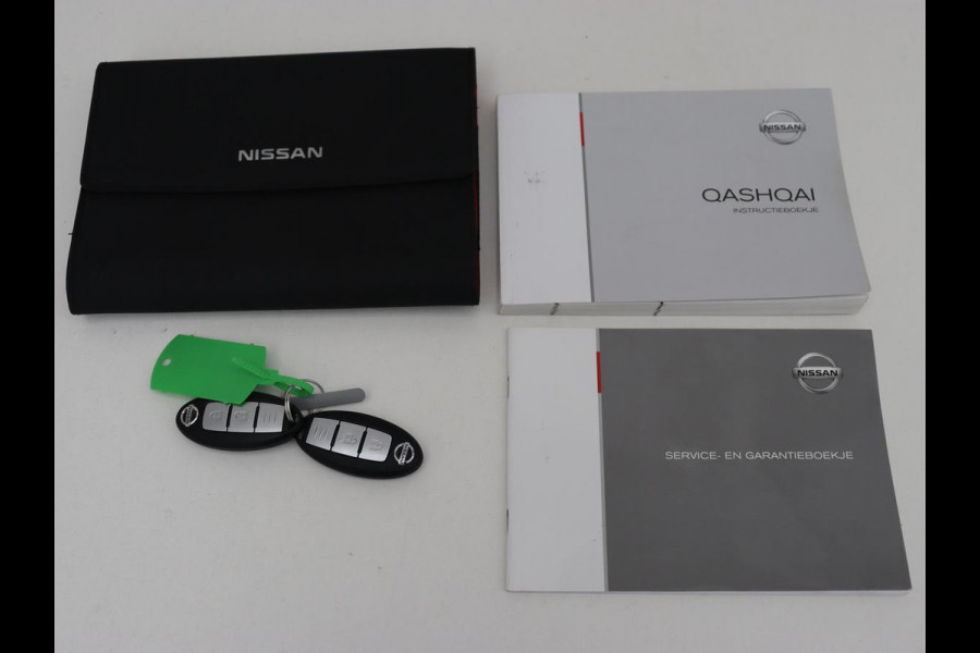 Nissan QASHQAI 1.2 N-Connecta | Panoramadak | Trekhaak | 360 Camera | Navigatie | Keyless | Climate control | Cruise control