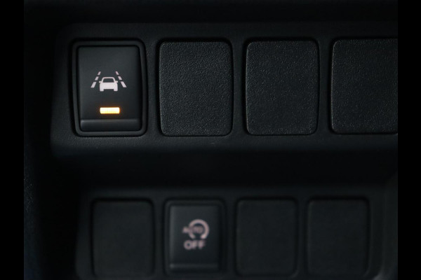 Nissan QASHQAI 1.2 N-Connecta | Panoramadak | Trekhaak | 360 Camera | Navigatie | Keyless | Climate control | Cruise control