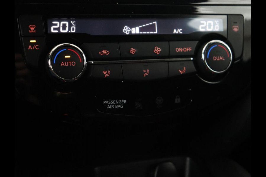 Nissan QASHQAI 1.2 N-Connecta | Panoramadak | Trekhaak | 360 Camera | Navigatie | Keyless | Climate control | Cruise control