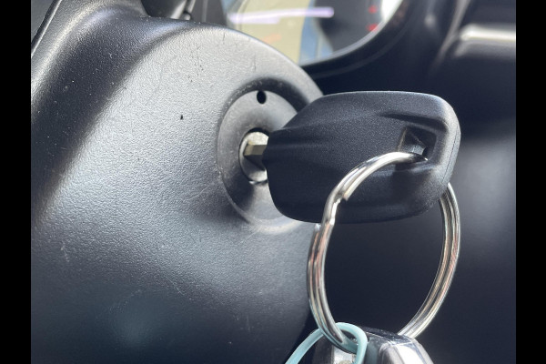 Citroën C3 1.2 PureTech Feel | Airco | Cruise Control | Apple Carplay & Android auto