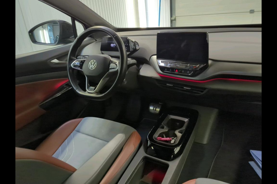 Volkswagen ID.4 First 77 kWh | Trekhaak | Camera | Carplay | Navi |