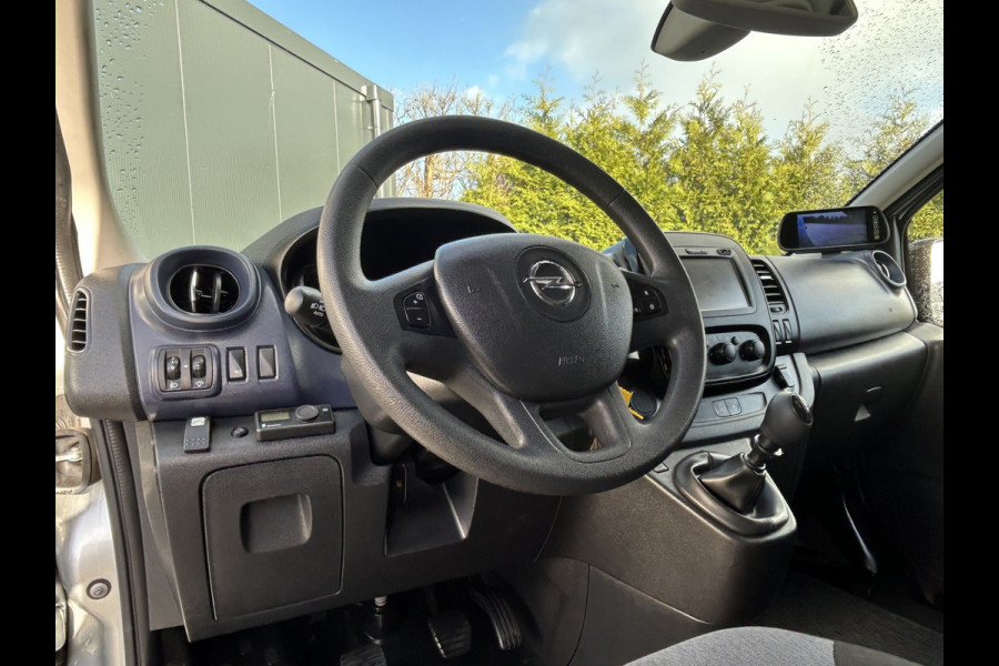 Opel Vivaro 1.6 CDTI 126 PK / L1H1 / 1e EIG. / TREKHAAK / ACHTERKLEP / AIRCO / CRUISE / NAVI / CAMERA / BLUETOOTH