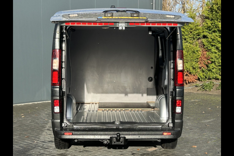 Opel Vivaro 1.6 CDTI 126 PK / L1H1 / 1e EIG. / TREKHAAK / ACHTERKLEP / AIRCO / CRUISE / NAVI / CAMERA / BLUETOOTH