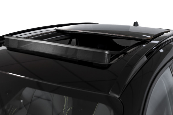 Lynk & Co 01 1.5 PHEV More - MY25 Nieuw model | S/K-panodak | Dig. Cockpit | Stoel-+Stuurverw. | 360 Camera | Adapt. Cruise | Memory | Elek. klep | LM 20" |