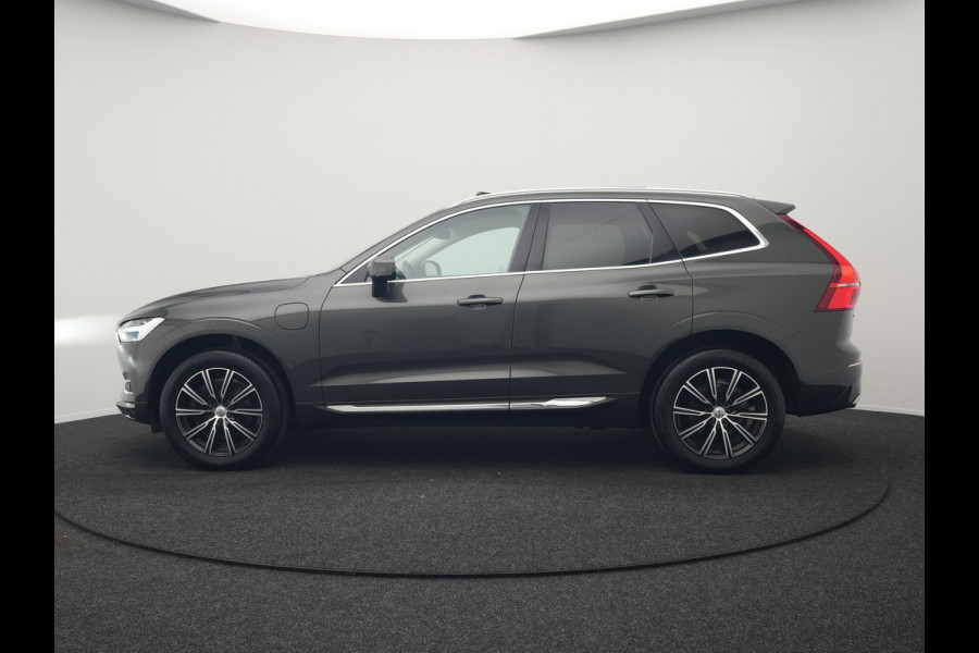 Volvo XC60 T8 Twin Engine AWD Inscription Plug In Hybrid 391pk Dealer O.H. PHEV | Trekhaak Af Fabriek | Panodak | Adaptive Cruise | Camera | Harman & Kardon | Lederen Sportstoelen Memory & Verwarmd | 19"L.M | Apple Carplay | Blis | Navigatie | DAB |