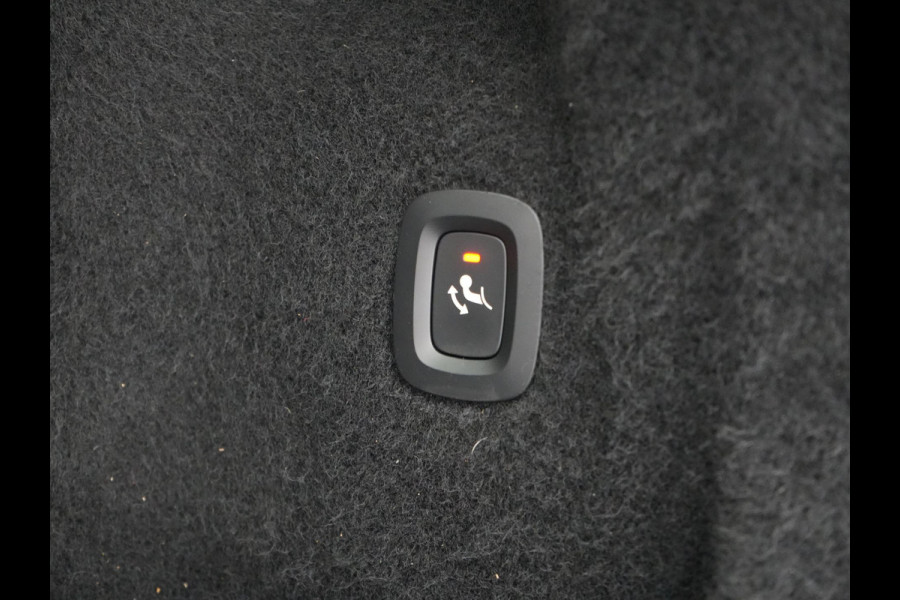 Volvo XC60 T8 Twin Engine AWD Inscription Plug In Hybrid 391pk Dealer O.H. PHEV | Trekhaak Af Fabriek | Panodak | Adaptive Cruise | Camera | Harman & Kardon | Lederen Sportstoelen Memory & Verwarmd | 19"L.M | Apple Carplay | Blis | Navigatie | DAB |