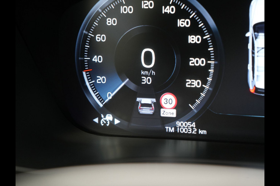 Volvo XC60 T8 Twin Engine AWD Inscription Plug In Hybrid 391pk Dealer O.H. PHEV | Trekhaak Af Fabriek | Panodak | Adaptive Cruise | Camera | Harman & Kardon | Lederen Sportstoelen Memory & Verwarmd | 19"L.M | Apple Carplay | Blis | Navigatie | DAB |