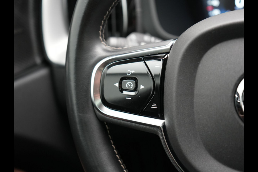 Volvo XC60 T8 Twin Engine AWD Inscription Plug In Hybrid 391pk Dealer O.H. PHEV | Trekhaak Af Fabriek | Panodak | Adaptive Cruise | Camera | Harman & Kardon | Lederen Sportstoelen Memory & Verwarmd | 19"L.M | Apple Carplay | Blis | Navigatie | DAB |