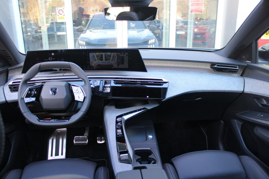 Peugeot E-3008 GT 325PK LAUNCH EDITION DUAL MOTOR 73KWH | PANORAMISCH SCHUIF / KANTELDAK | PREMIUM HIFI FOCAL | LEDEREN BEKLEDING NAPPA | ELEKTRISCH VERSTELBARE VOOR STOELEN, MET GEHEUGENFUNCTIE OP BESTUURDERSSTOEL | STOEL VERWARMING | STOEL MASAGE | STOEL VENTILATIE | ACHTERBANK VERWARMING | STUUR VERWARMING | WARMTE POMP | ALARM SYSTEEM | DRAADLOOS APPLE CARPLAY / ANDROID AUTO | DRAADLOZE TELEFOONLADER | VISIOPARK 360° HD CAMERA'S | DRIVE ASSIST 2.0 SEMI-AUTONOOMRIJDEN |