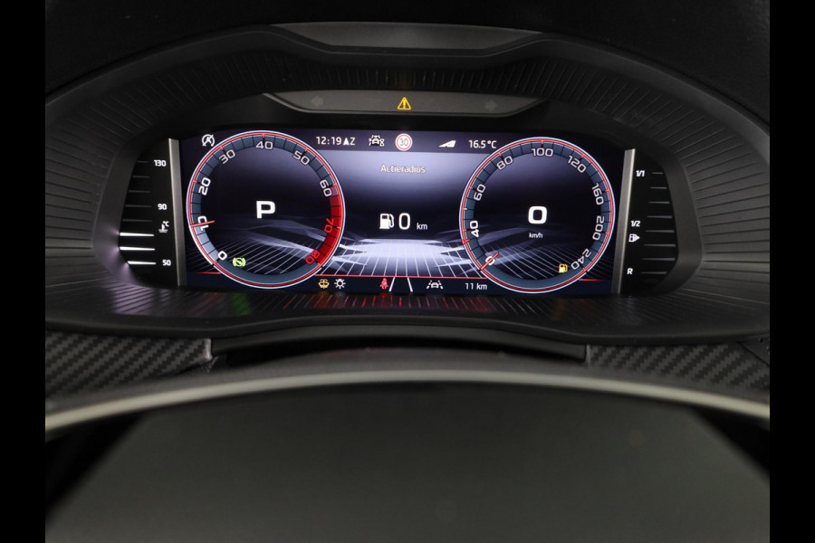 Škoda Kamiq Monte Carlo 1.0 TSI 115 pk 7 versn. DSG | 18 inch | Blind Spot | Navigatie | Adaptive Cruise | Panoramadak | Stoelverwarming |