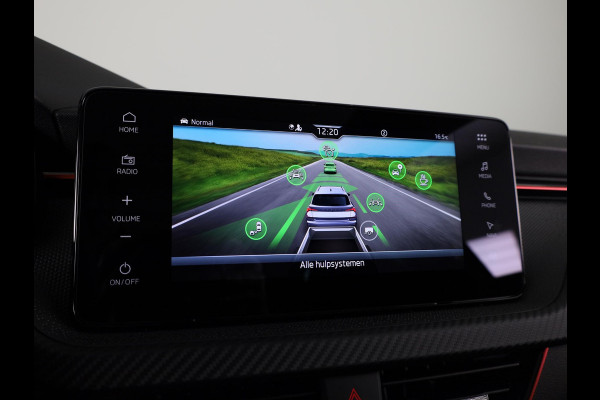 Škoda Kamiq Monte Carlo 1.0 TSI 115 pk 7 versn. DSG | 18 inch | Blind Spot | Navigatie | Adaptive Cruise | Panoramadak | Stoelverwarming |