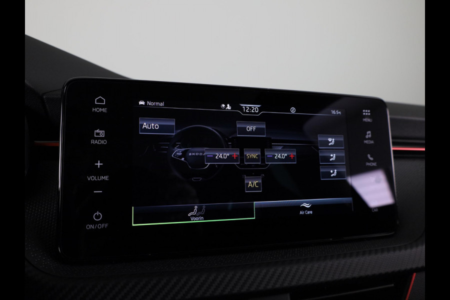 Škoda Kamiq Monte Carlo 1.0 TSI 115 pk 7 versn. DSG | 18 inch | Blind Spot | Navigatie | Adaptive Cruise | Panoramadak | Stoelverwarming |