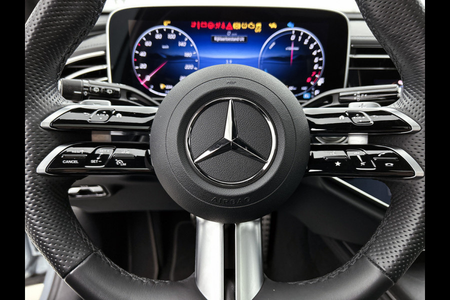 Mercedes-Benz E-Klasse Estate 300 e AMG Plug-In Hybride AMG Line | Panorama Schuif-Kanteldak | Trekhaak | Memory Voor Stoelen | Burmester® | Alarm | Lederen Bekleding. Inclusief 24 maanden MB Certified garantie voor Europa.