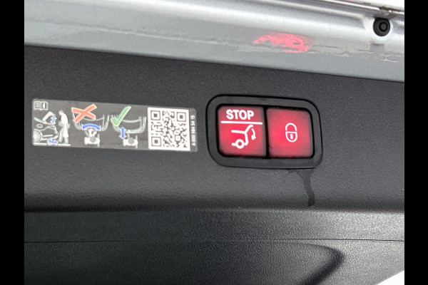 Mercedes-Benz E-Klasse Estate 300 e AMG Plug-In Hybride AMG Line | Panorama Schuif-Kanteldak | Trekhaak | Memory Voor Stoelen | Burmester® | Alarm | Lederen Bekleding. Inclusief 24 maanden MB Certified garantie voor Europa.