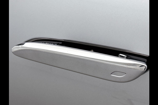 Mercedes-Benz E-Klasse Estate 300 e AMG Plug-In Hybride AMG Line | Panorama Schuif-Kanteldak | Trekhaak | Memory Voor Stoelen | Burmester® | Alarm | Lederen Bekleding. Inclusief 24 maanden MB Certified garantie voor Europa.