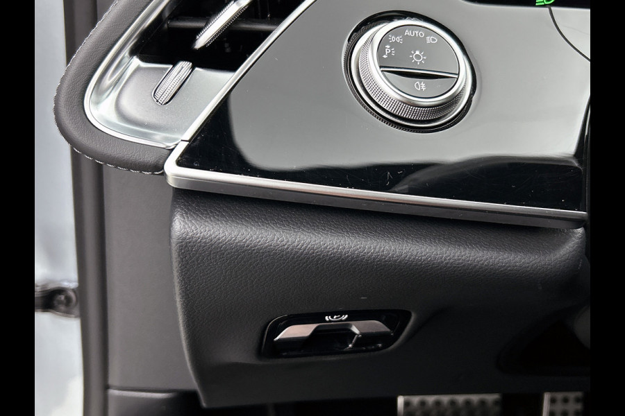 Mercedes-Benz E-Klasse Estate 300 e AMG Plug-In Hybride AMG Line | Panorama Schuif-Kanteldak | Trekhaak | Memory Voor Stoelen | Burmester® | Alarm | Lederen Bekleding. Inclusief 24 maanden MB Certified garantie voor Europa.