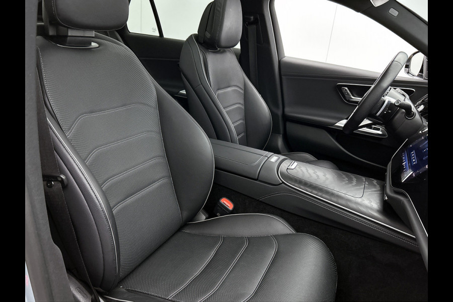 Mercedes-Benz E-Klasse Estate 300 e AMG Plug-In Hybride AMG Line | Panorama Schuif-Kanteldak | Trekhaak | Memory Voor Stoelen | Burmester® | Alarm | Lederen Bekleding. Inclusief 24 maanden MB Certified garantie voor Europa.