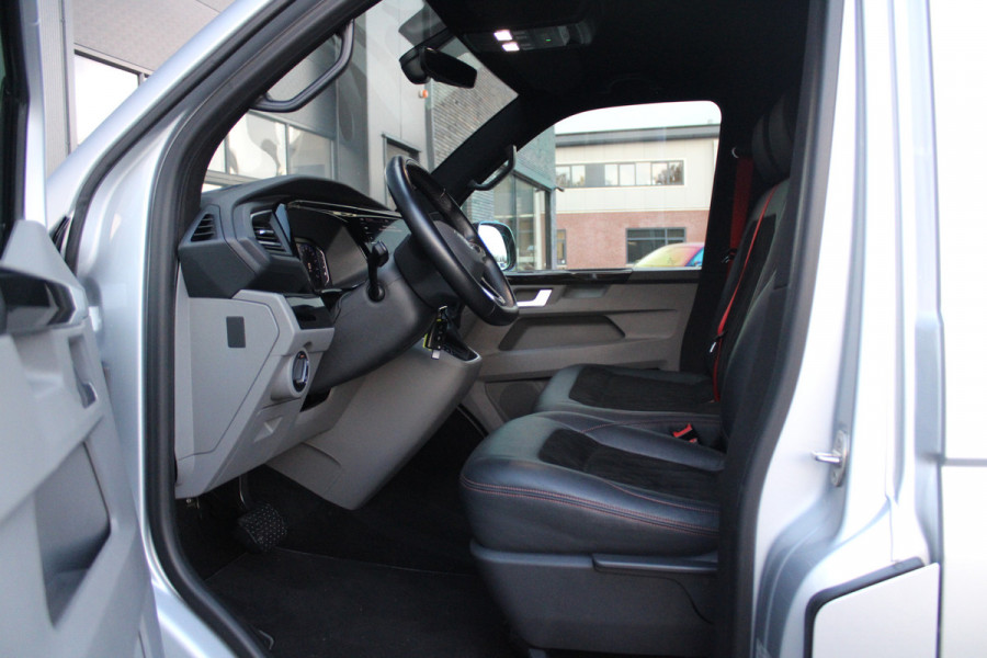 Volkswagen Transporter 2.0 TDI L2H1 28 Bulli 150pk - 20 Inch - Camera - Trekhaak - Leder - ACC - LED - Rijklaar