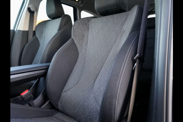 BMW X1 sDrive18iA ** LED, NAVI+, PANORAMA, TREKH, APPLE, ELECTR. A-KLEP, VERW. SPORTST ** 1e EIG - Ex BMW-AG - UNFALLFREI ** ** INFORMEER OOK NAAR ONZE AANTREKKELIJKE FINANCIAL-LEASE TARIEVEN **