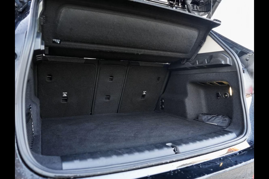 BMW X1 sDrive18iA ** LED, NAVI+, PANORAMA, TREKH, APPLE, ELECTR. A-KLEP, VERW. SPORTST ** 1e EIG - Ex BMW-AG - UNFALLFREI ** ** INFORMEER OOK NAAR ONZE AANTREKKELIJKE FINANCIAL-LEASE TARIEVEN **