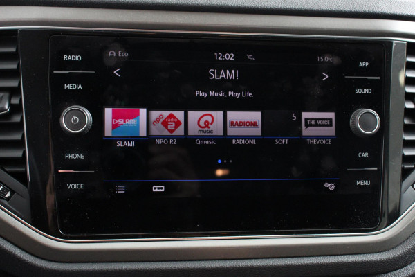 Volkswagen T-Roc 1.5 TSI DSG Style | Navigatie | Climate Control | Adatieve Cruise Control | Electrische achterklep | Stuurwielverwarming | Camera | Parkeer Sensoren