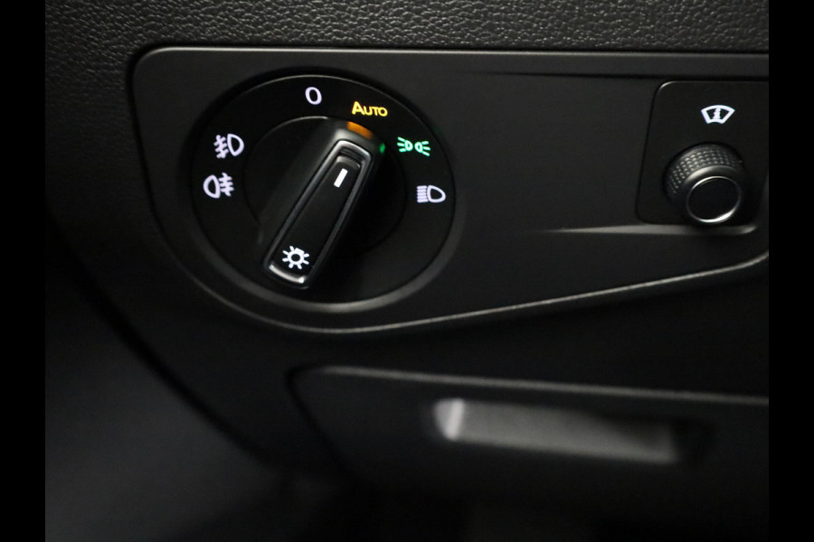 Volkswagen Tiguan Allspace 1.5 TSI Highline Business R 7p. | Automaat (DSG) | Panoramadak | 19 Inch | 360 Camera | Winterpakket | Trekhaak |