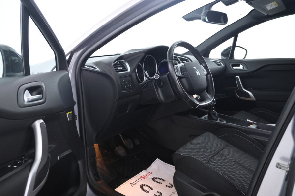 DS DS 4 Crossback 1.2 PureTech Connected Chic Navigatie, Climate, Cruise