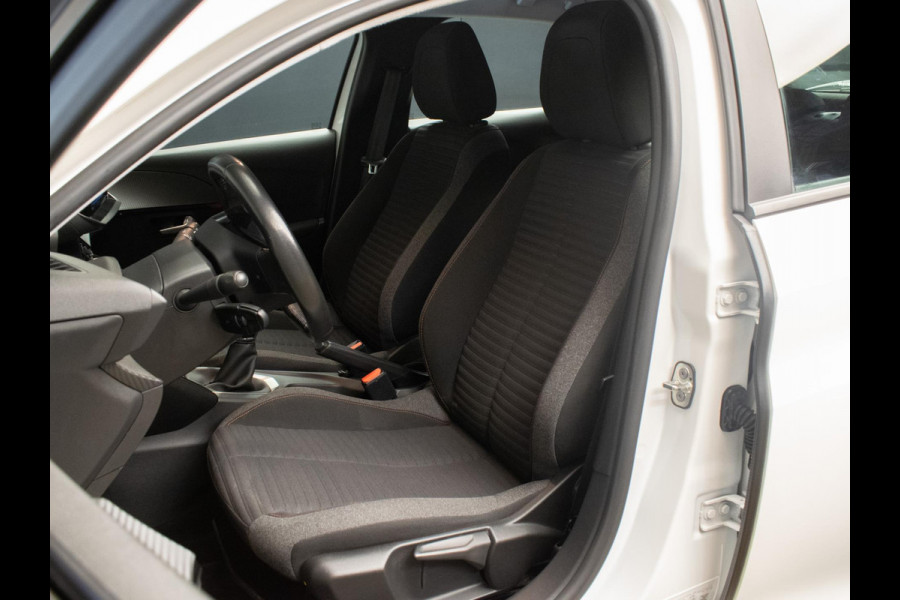 Peugeot 208 1.2 PureTech Allure Sport NL AUTO (APPLE CARPLAY,NAVI,CRUISE,PDC,CLIMATE,LED,WHITE EDITION,SPORTSTOELEN,NETTE STAAT)