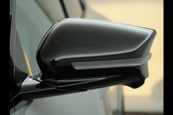 Kia Ev6 GT-Line 84 kWh Automaat - SOH 97,7% - LED - Adaptief Cruise Control - Navigatie - Draadloos Apple/Android Carplay - Lichtmetalen Velgen - Fabrieksgarantie Tot 2031