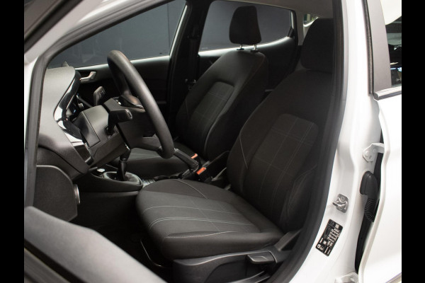 Ford Fiesta 1.1 Sport (APPLE CARPLAY,NAVI,CRUISE,LED,BLACK&WHITE EDITION,ELEKTRISCH PAKKET,SPORTSTOELEN,NETTE STAAT)
