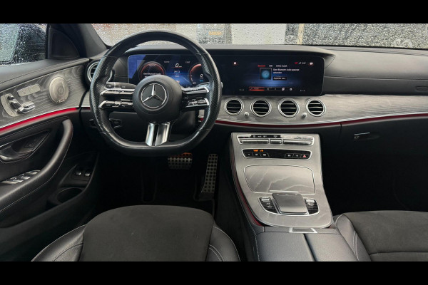 Mercedes-Benz E-Klasse 300 e 4MATIC AMG Line