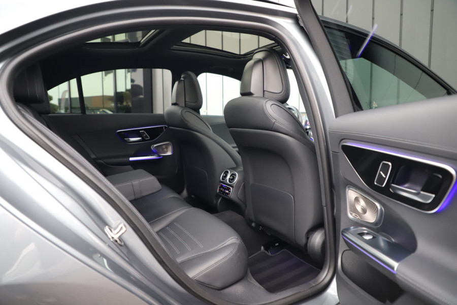 Mercedes-Benz C-Klasse 200 AMG Launch Edition | 204PK | Head-up | Keyless-go | Burmester | Sfeerverlichting | Memory | Leder | Pano | Trekhaak | NL-Aut