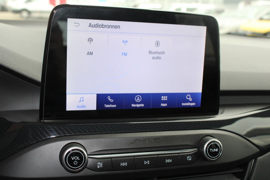 Ford Focus 1.5 EcoBoost ST Line Business 182pk Automaat | Winter Pack | Adaptive cruise control | Camera | Led koplampen | 18 inch