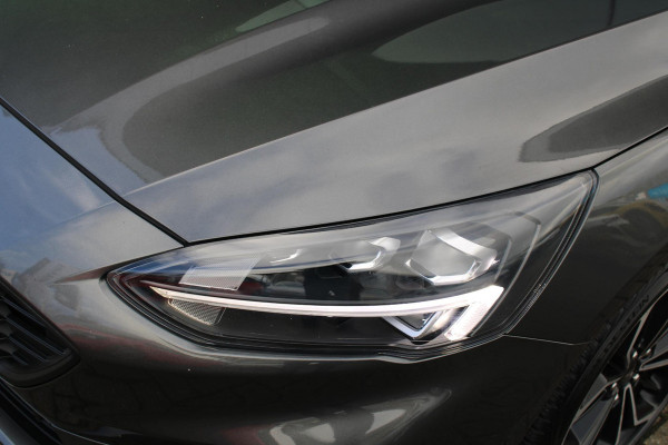 Ford Focus 1.5 EcoBoost ST Line Business 182pk Automaat | Winter Pack | Adaptive cruise control | Camera | Led koplampen | 18 inch