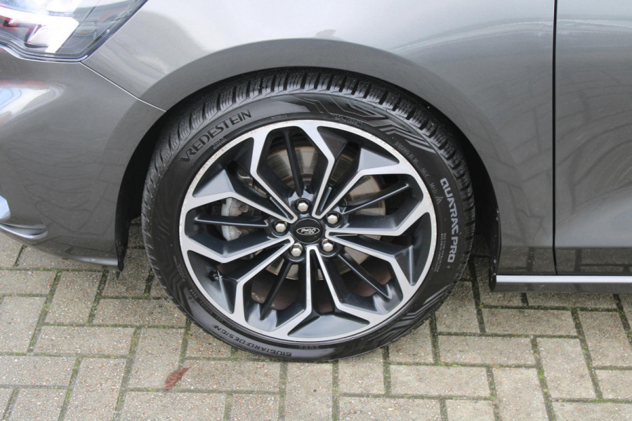 Ford Focus 1.5 EcoBoost ST Line Business 182pk Automaat | Winter Pack | Adaptive cruise control | Camera | Led koplampen | 18 inch