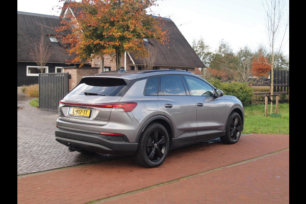 Audi Q4 e-tron 40 Launch edition 77 kWh | Camera | Waterpomp | | Trekhaak | Black Optic | NL-Auto |