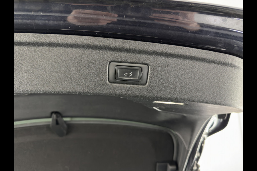 Audi A5 Sportback 1.4 TFSI Sport S-Line Aut. *FULL-LED | LEATHER-FABRIC | SPORT-SEATS | NAVI-FULLMAP | SHIFT-PADDLES | PRIVACY-GLASS | ECC | PDC | CRUISE | 18''ALU*