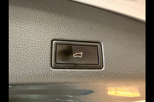 Seat Alhambra 1.4 TSI Style Business Intense 7P. CRUISE CONTROL CAMERA PARKEERSENSOREN VOOR EN ACHTER NAVI