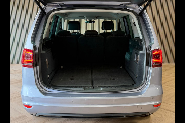 Seat Alhambra 1.4 TSI Style Business Intense 7P. CRUISE CONTROL CAMERA PARKEERSENSOREN VOOR EN ACHTER NAVI