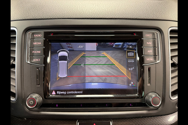 Seat Alhambra 1.4 TSI Style Business Intense 7P. CRUISE CONTROL CAMERA PARKEERSENSOREN VOOR EN ACHTER NAVI