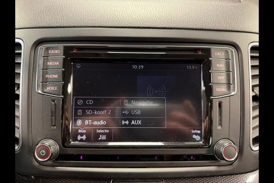 Seat Alhambra 1.4 TSI Style Business Intense 7P. CRUISE CONTROL CAMERA PARKEERSENSOREN VOOR EN ACHTER NAVI