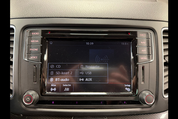 Seat Alhambra 1.4 TSI Style Business Intense 7P. CRUISE CONTROL CAMERA PARKEERSENSOREN VOOR EN ACHTER NAVI