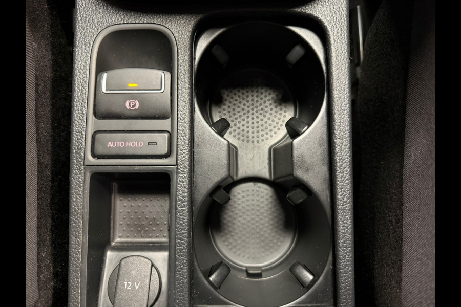 Seat Alhambra 1.4 TSI Style Business Intense 7P. CRUISE CONTROL CAMERA PARKEERSENSOREN VOOR EN ACHTER NAVI