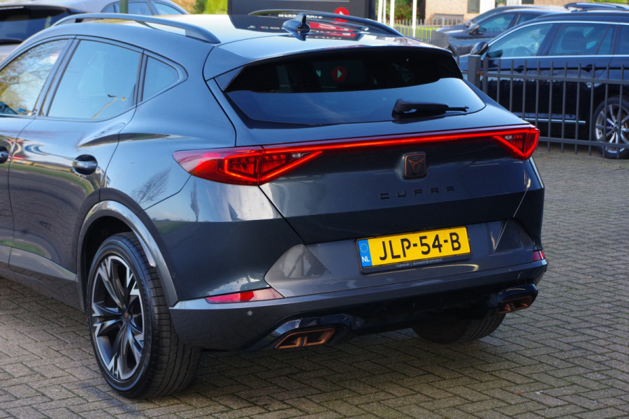 CUPRA Formentor 1.4 TSI e-Hybrid 204 PK Essential PHEV, Camera, LED, Stuurverwarming, Carplay