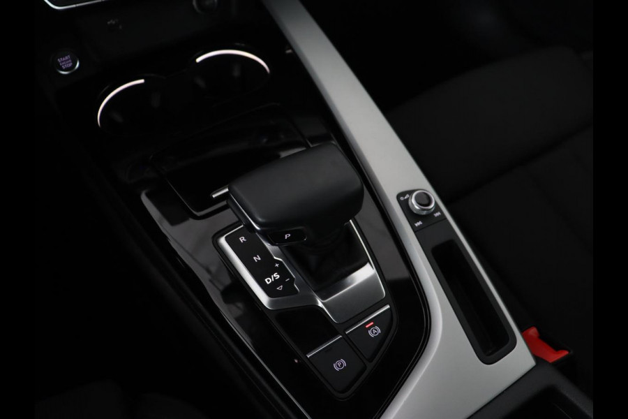 Audi A4 35 TFSI Business Edition | Stoelverwarming | Virtual Cockpit | Carplay | Full LED | DAB | Climate control | Parkeerhulp | Cruise control | Bluetooth