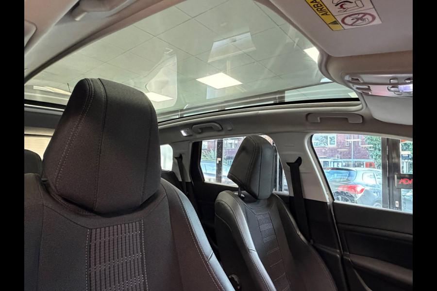 Peugeot 308 SW 1.2 PureTech Allure AUT. PANO TREKHAAK NAVI PARKEERSENSOREN VOOR EN ACHTER CRUISE CONTROL LANE ASSIST