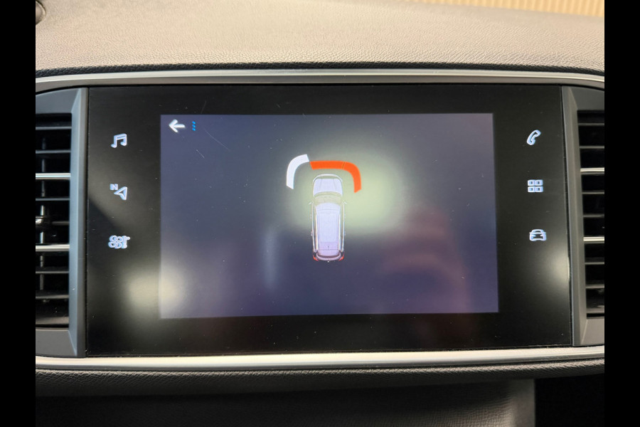 Peugeot 308 SW 1.2 PureTech Allure AUT. PANO TREKHAAK NAVI PARKEERSENSOREN VOOR EN ACHTER CRUISE CONTROL LANE ASSIST