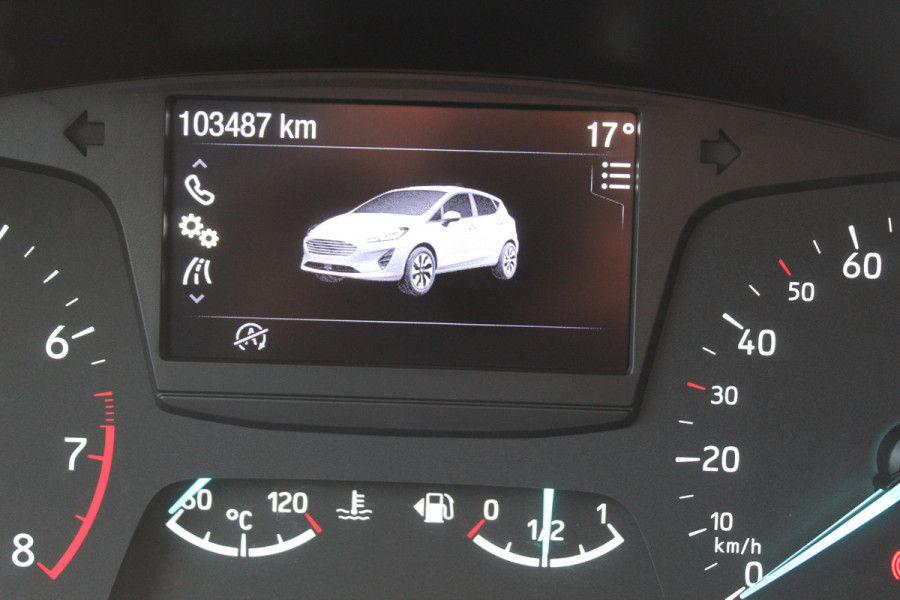 Ford Fiesta 1.0-100pk EcoBoost Titanium 5deurs Mooie en zuinige Ford Fiesta in de luxe Titanium uitvoering. Climate control , Cruise control , Navigatie , Bluetooth