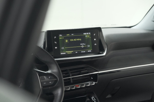 Peugeot 2008 PureTech 130 Allure | Camera | Adaptieve Cruise Control | Stoelverwarming
