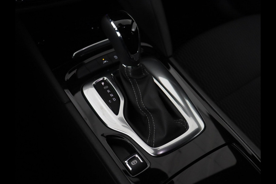 Opel Insignia 2.0 Turbo Elegance | Stoelverwarming | Carplay | Matrix LED | Navigatie | Stuurverwarming | Half leder | Parkeerhulp | Climate control | Cruise control
